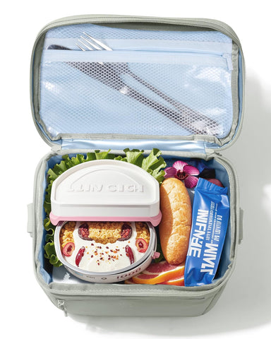 GLORIEROO insulated interior close-up showing PEVA lining for freshness