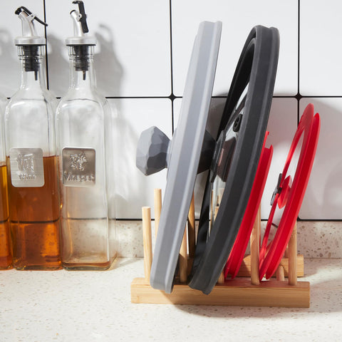 GLOU-GLOU GOOSE GGG lifestyle kitchen setting showing convenient everyday use and storage