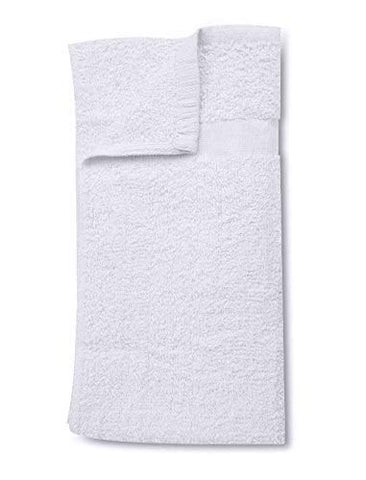 GOLD TEXTILES towel used for pet grooming showing versatile cleaning benefit