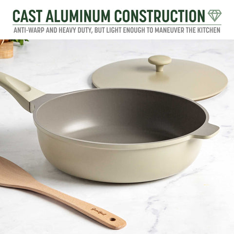 Goodful pan on gas stovetop demonstrating compatibility and even cooking