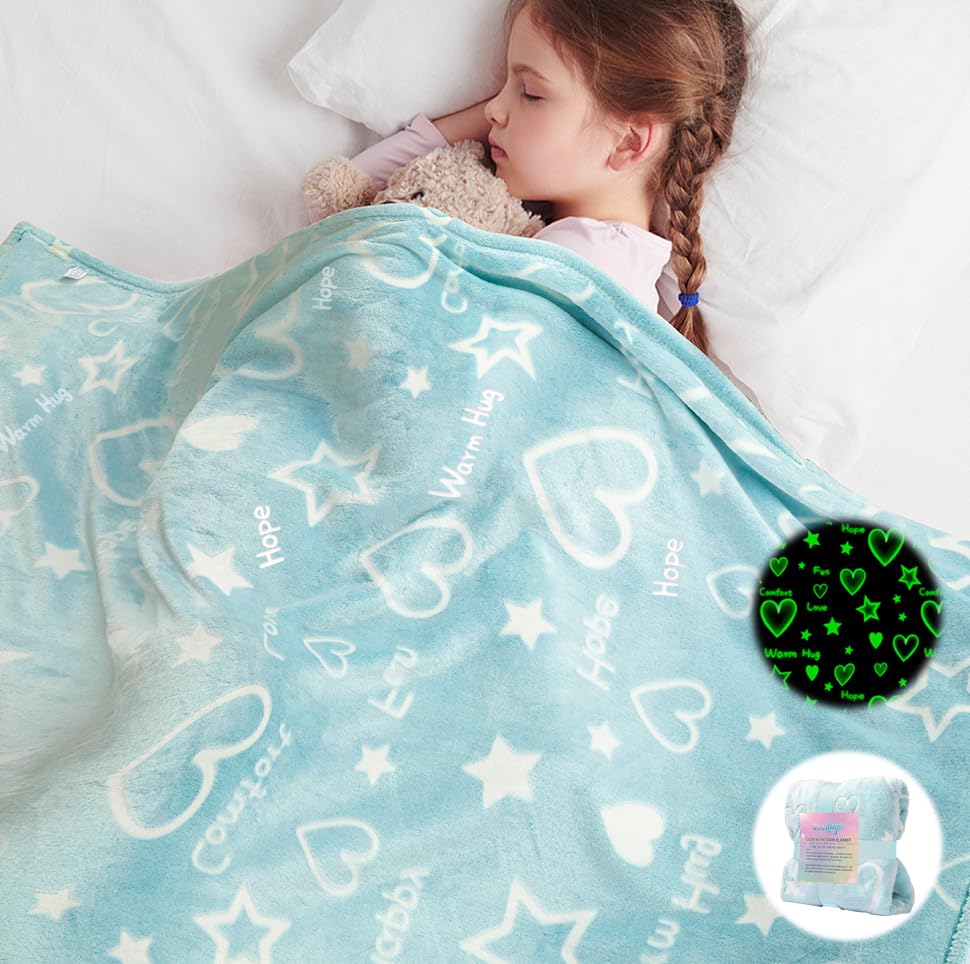 Goodhipi front view showing heart and stars pattern and cozy appeal