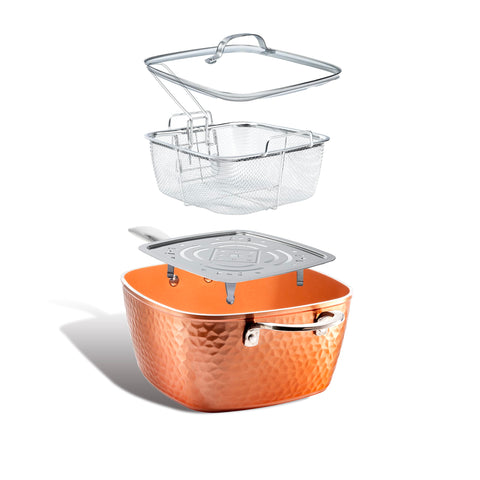 GOTHAM STEEL front view of square pan showing capacity and versatility