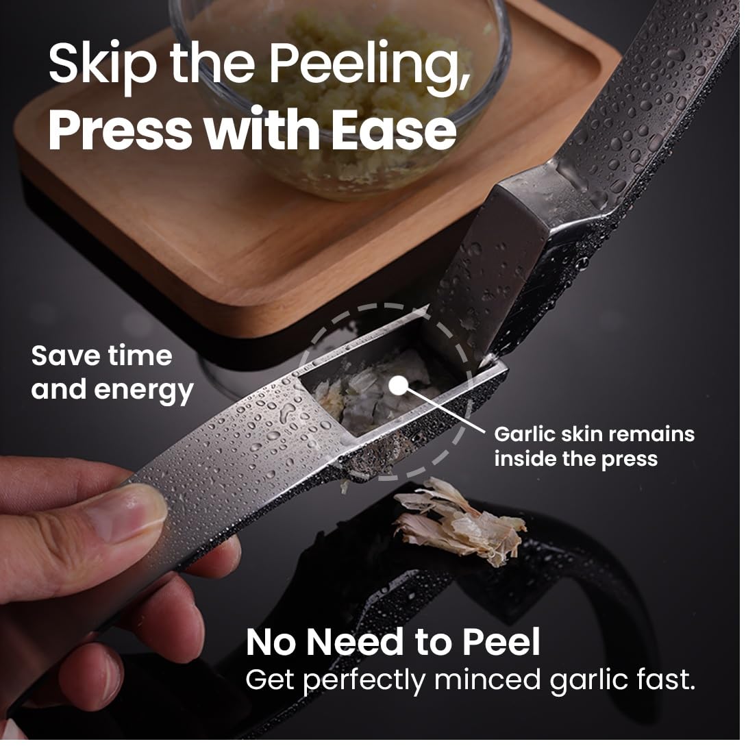Gourmet Easy next to kitchen knife showing compact size and scale