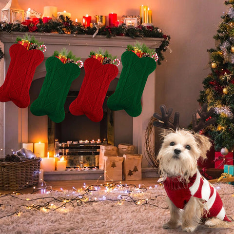 GOYOSWA stockings in living room holiday scene, coordinates family décor