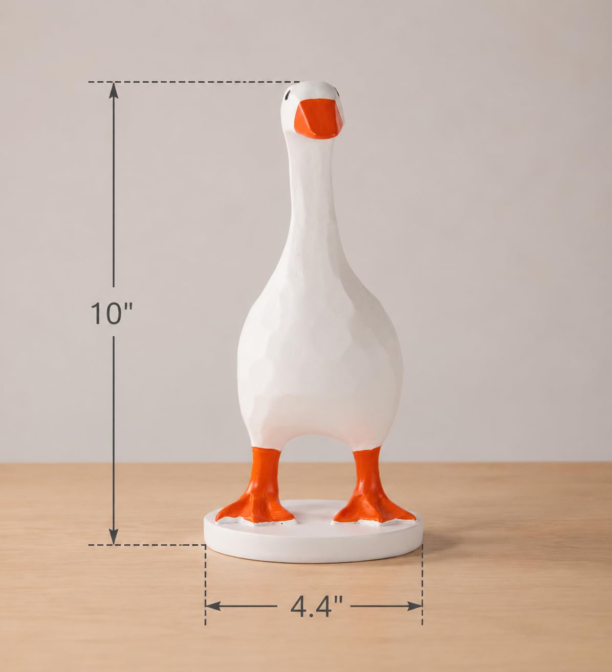 GRAPMKTG close-up of beak magnet demonstrating secure hold