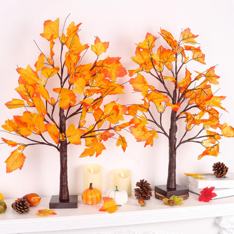 Grastfu acorn and maple leaf lampshades detail enhancing realistic fall look