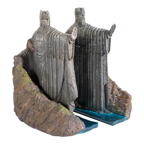 Grupo Erik Argonath front view showing regal statues and shelf impact