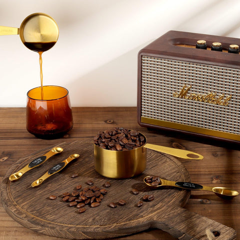 GuDoQi lifestyle baking scene with measuring tools in use for reliable recipe results