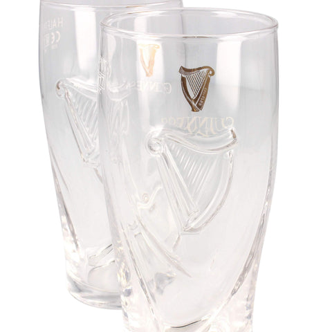 Side profile of Guinness 10oz glass showing shape and comfortable grip benefit