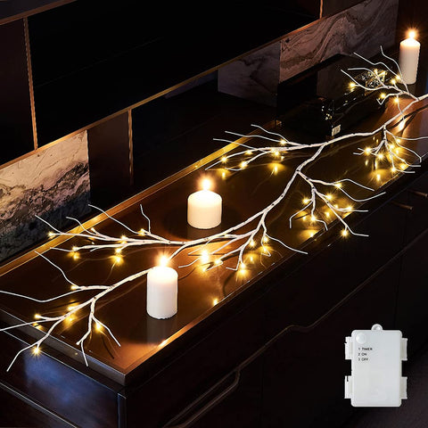Hairui garland formed into a wreath demonstrating bendable, shapable stems