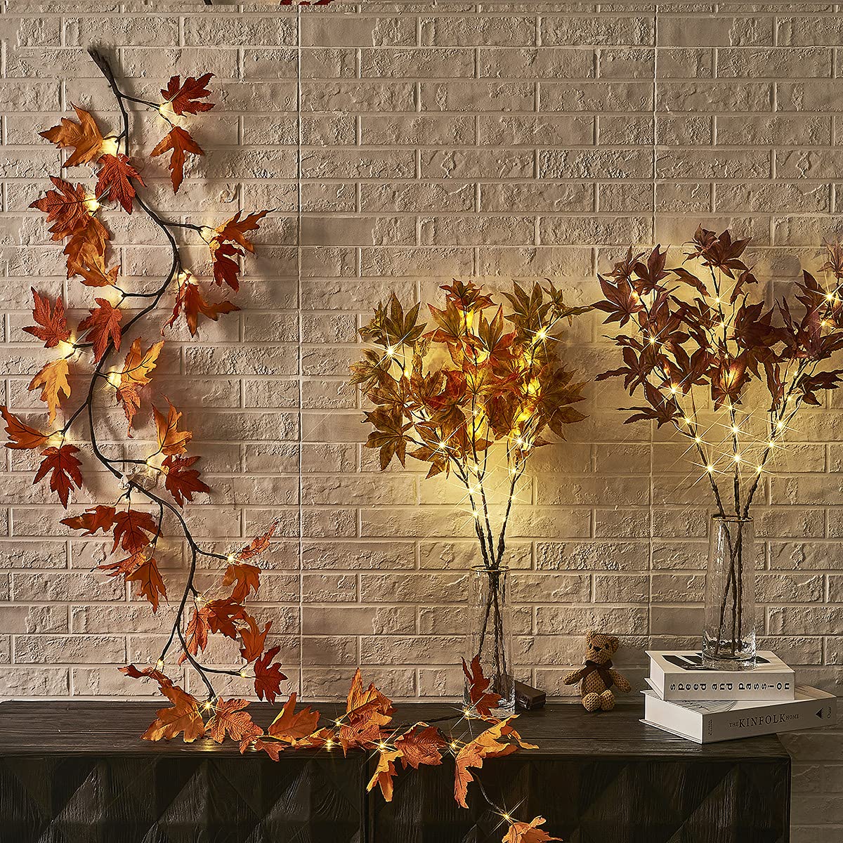 Hairui table centerpiece with garland enhancing a fall dining setup