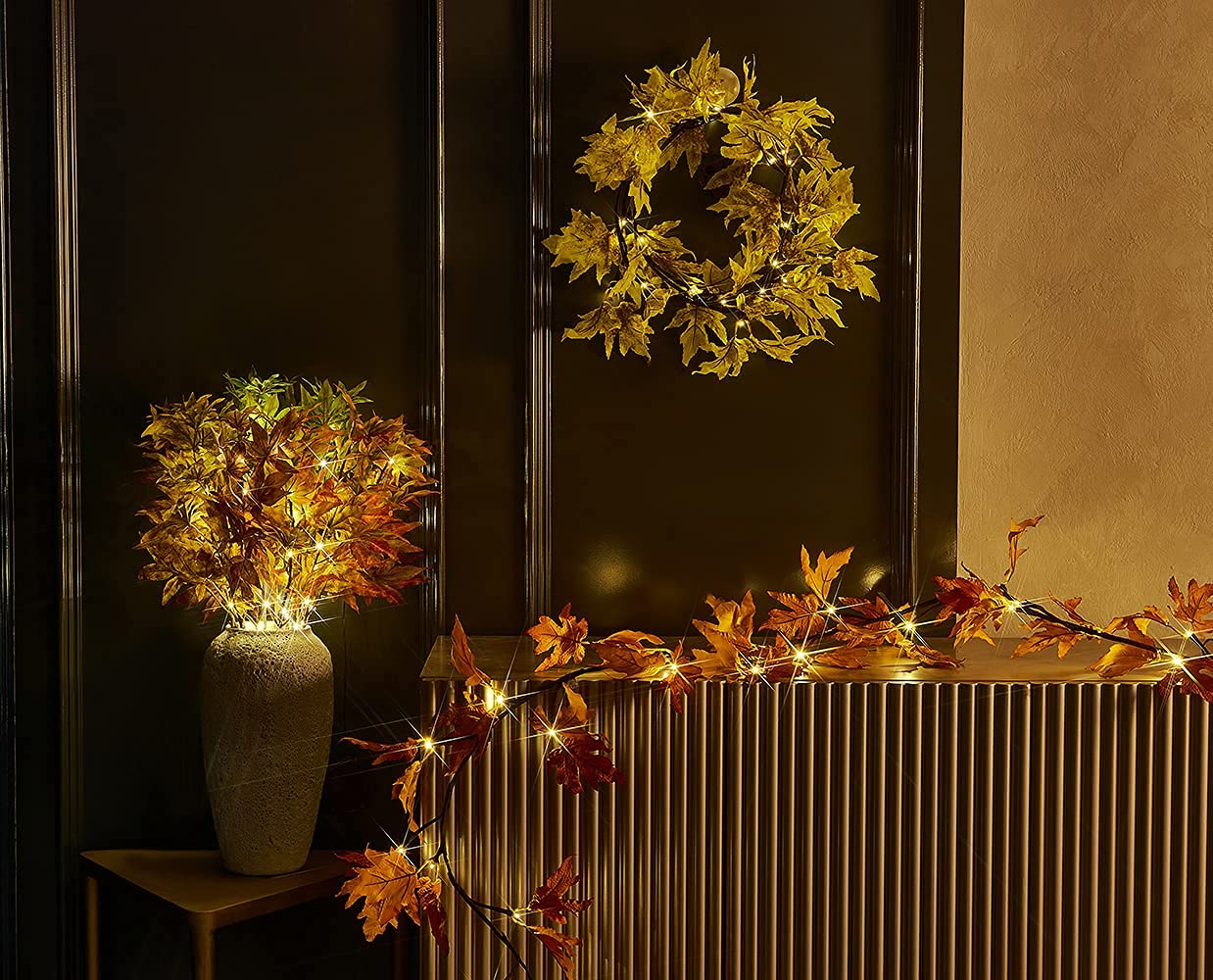 Hairui garland shaped into a wreath demonstrating DIY styling possibilities