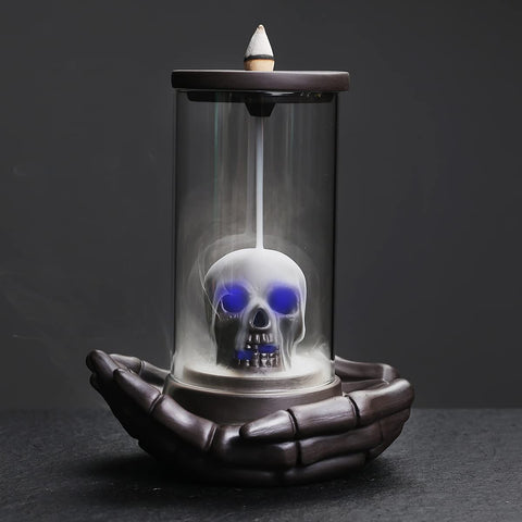 HaisWonsa skull front view showing ceramic detail and decorative design benefit ambiance