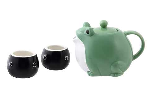 HAKONE YOSEGI teapot open with stainless-steel filter visible, highlighting easy loose-leaf brewing
