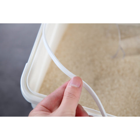 HANAMYA side profile showing dimensions for pantry planning and compact footprint