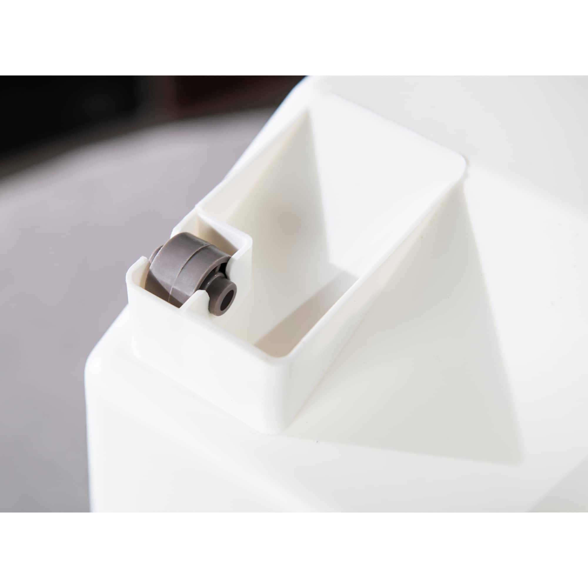 HANAMYA underside of lid groove with small basket for desiccant pest protection