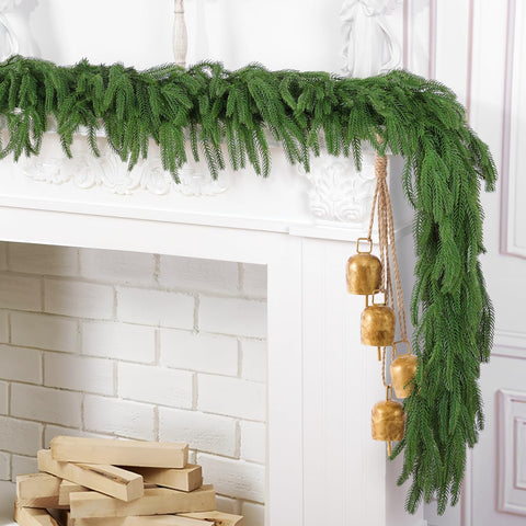 Hananona garland used as table centerpiece providing instant decor