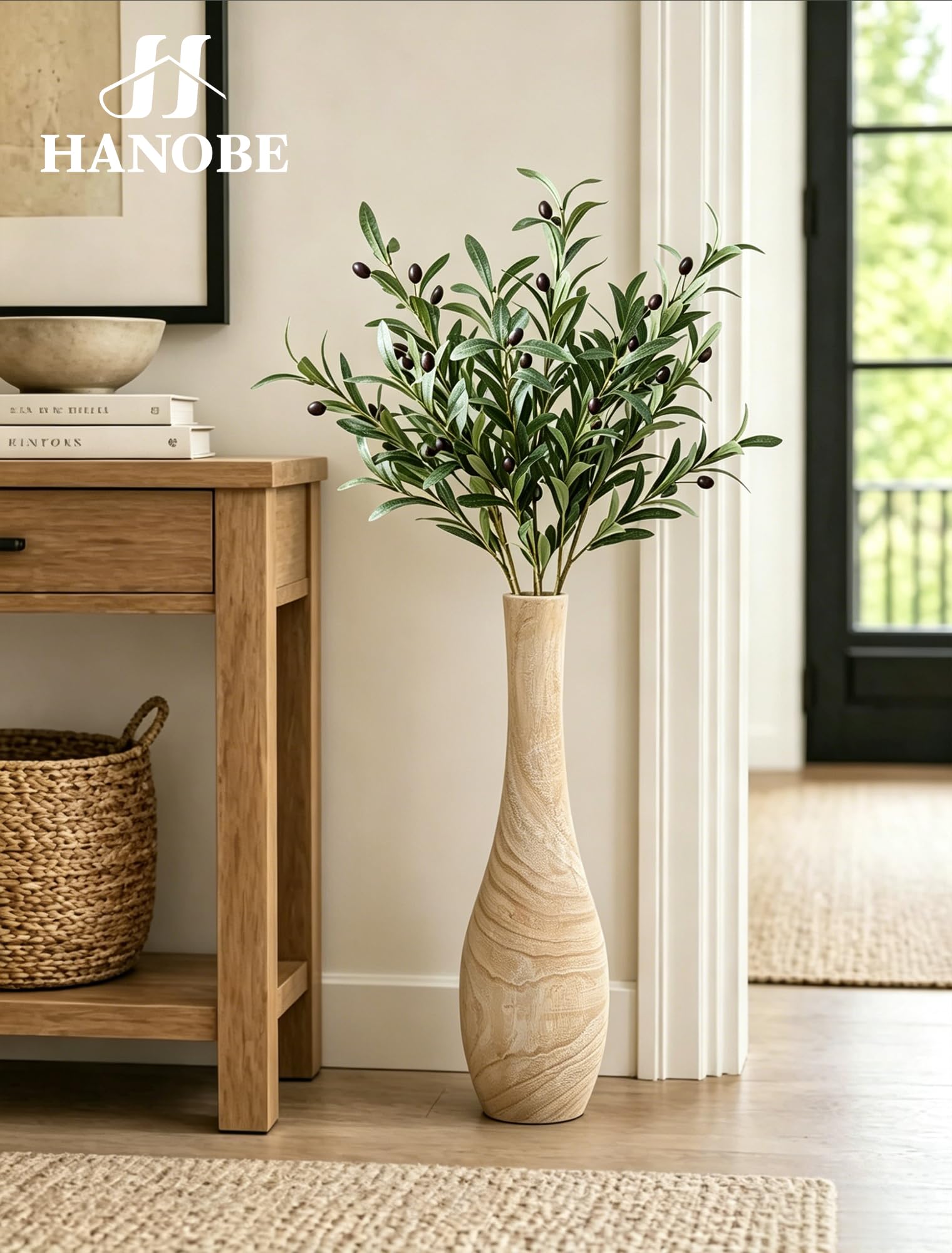 Hanobe vase neck and opening detail, aids neat stem arrangement
