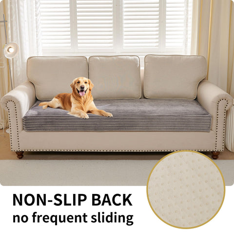 HAOMAIJIA close-up velvet texture offering soft comfort for pets