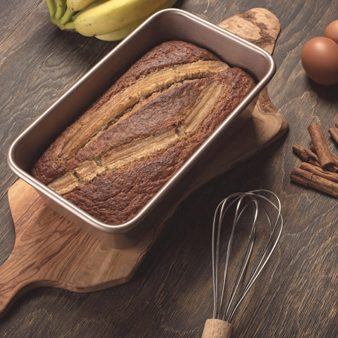 HAPPIELS loaf pan boxed packaging emphasizing gift-ready presentation benefit