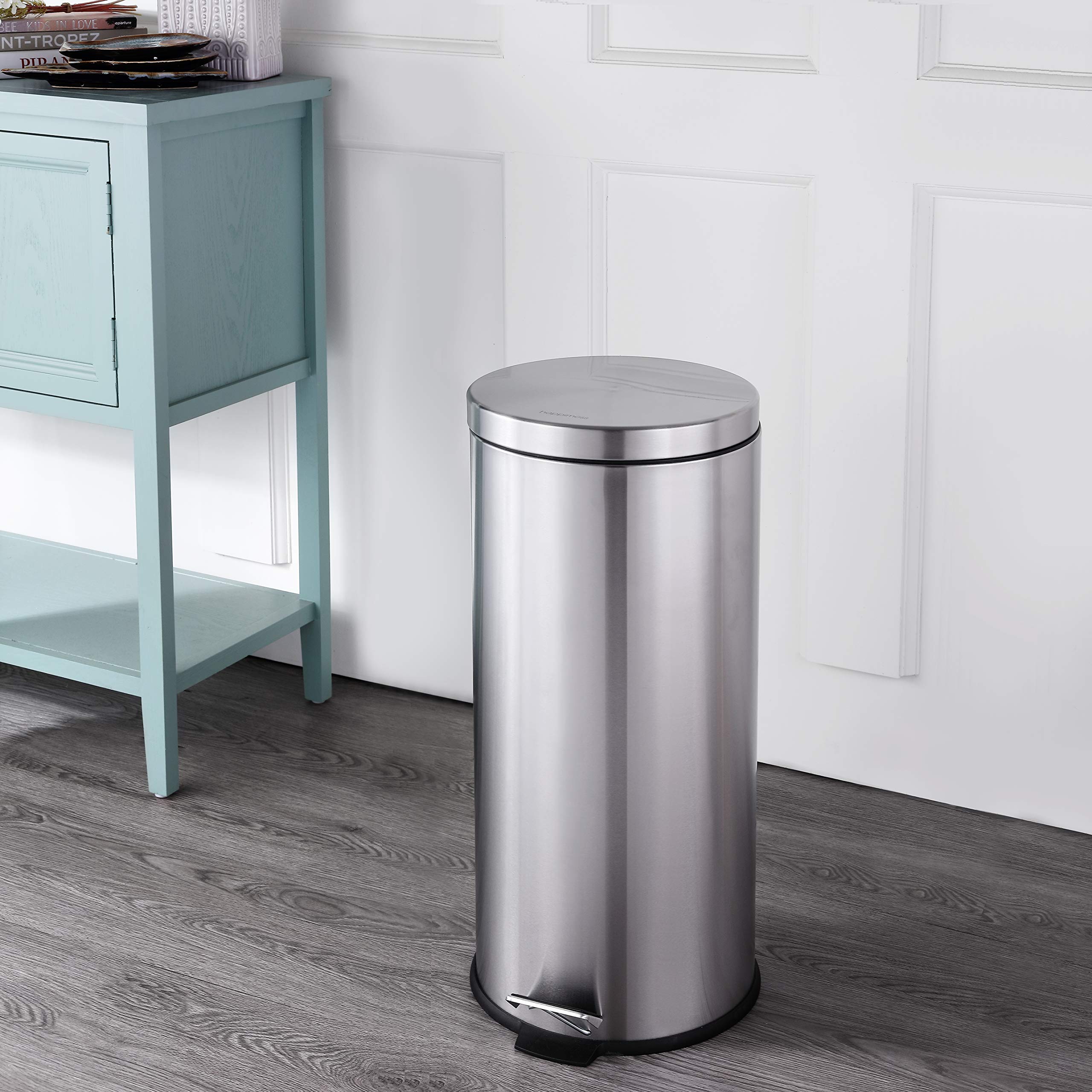 happimess can close to wall with profile hinge saving space and fitting neatly