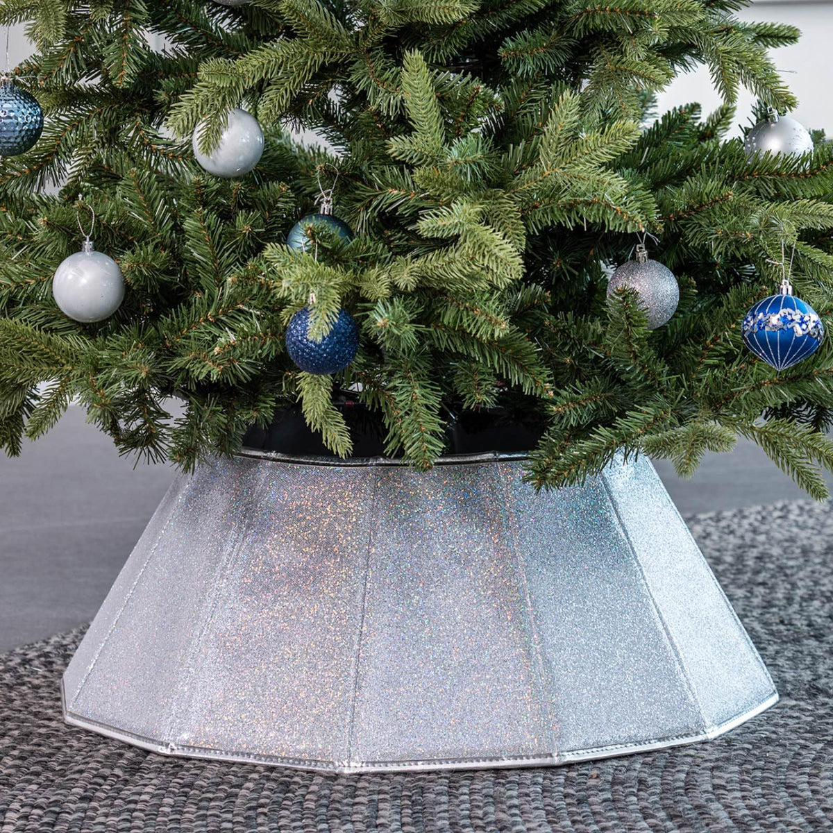 HarcoHome front view of diamond tree collar showing elegant white sequins and full coverage benefit
