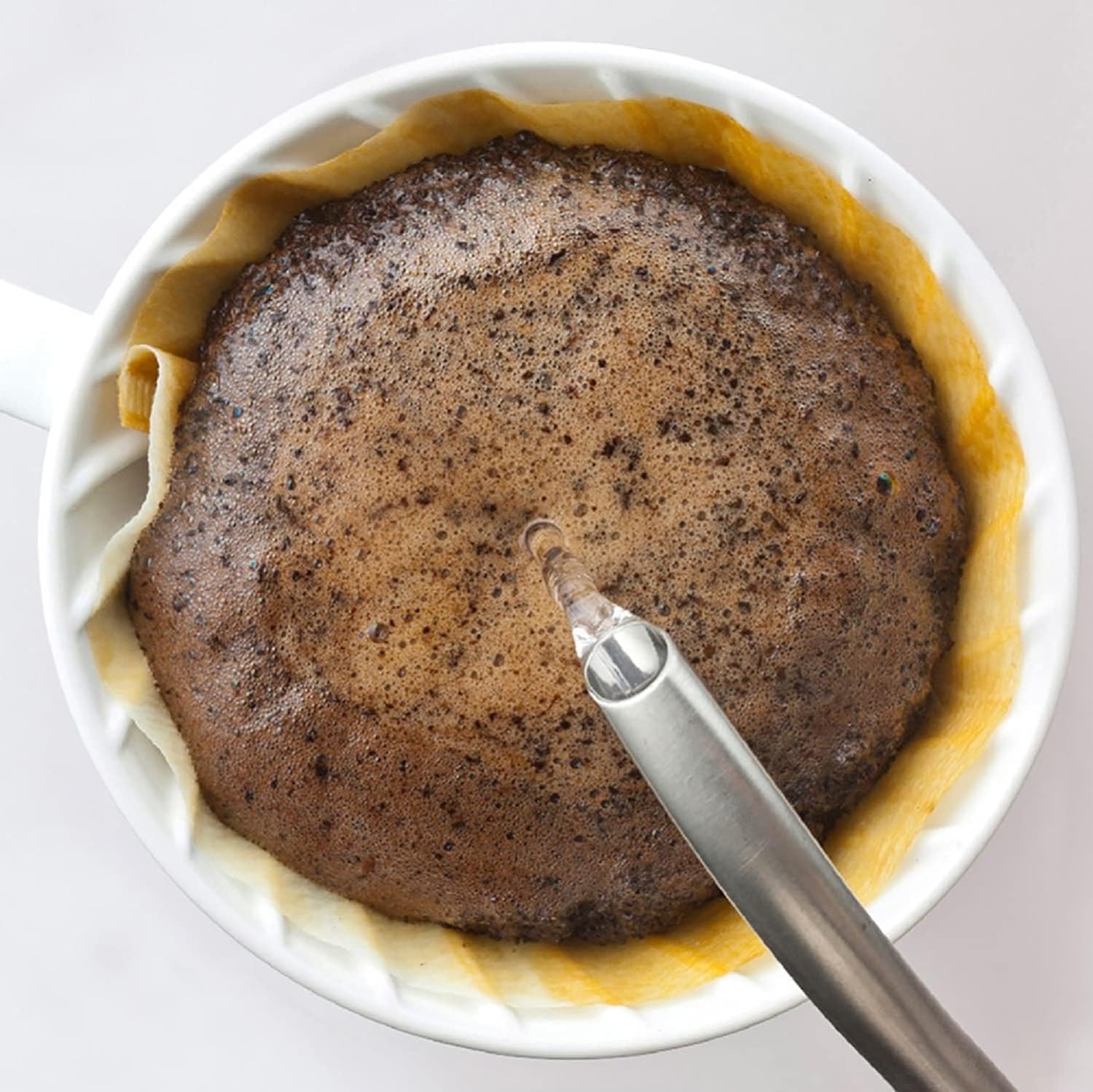 HARIO V60 close-up of red ceramic glaze showing handcrafted texture and heat retention