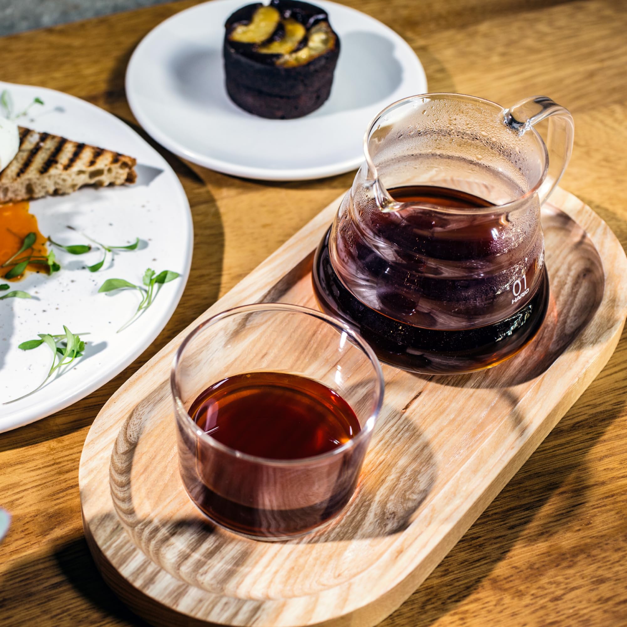 HARIO server paired with V60 dripper showing seamless fit for pour-over setup