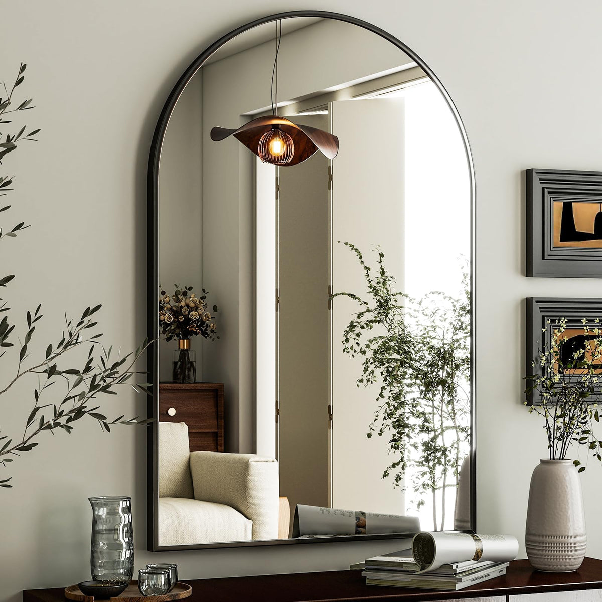 HARRITPURE arched mirror front view shows modern silhouette and sleek black frame