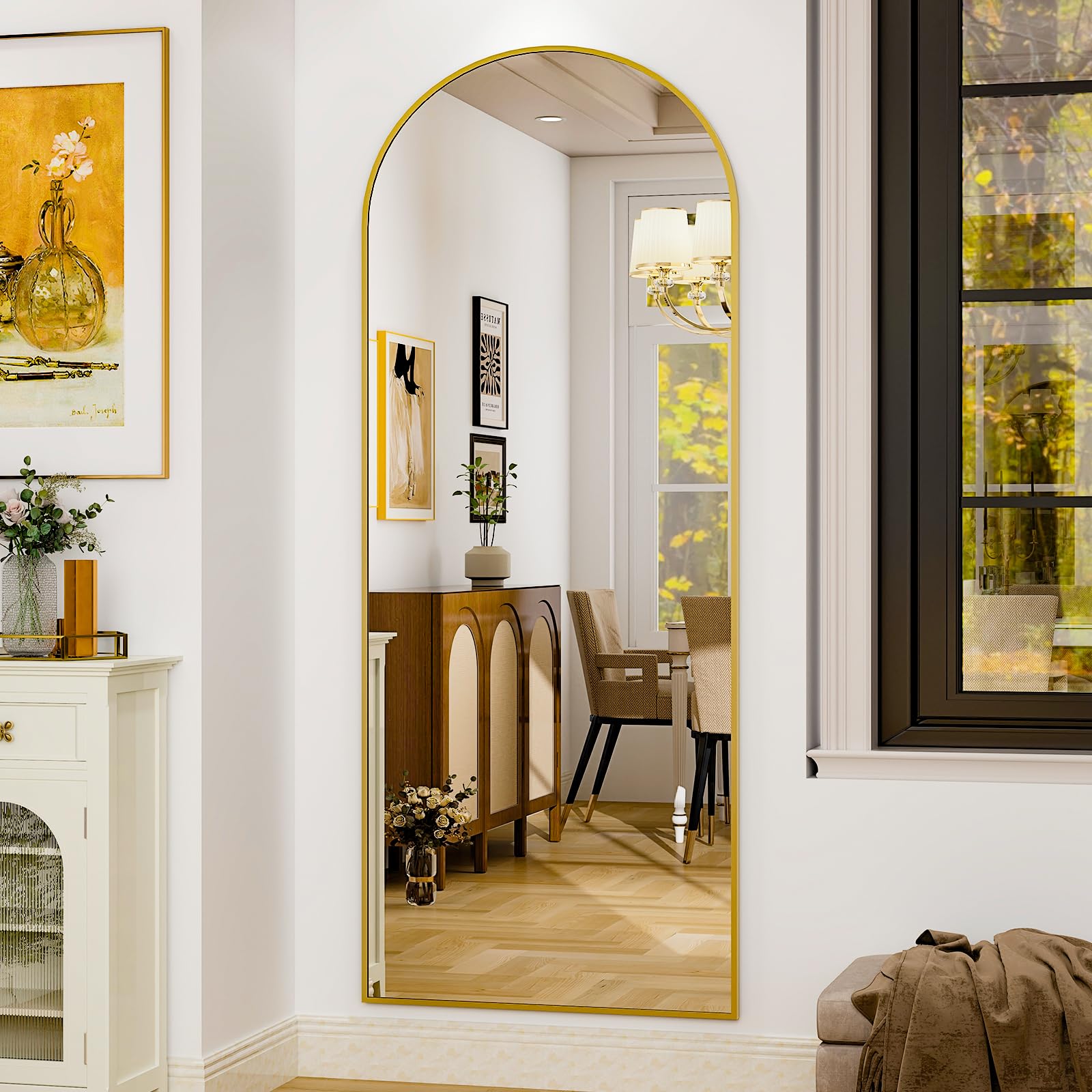 HARRITPURE closeup of arched frame highlighting finish and durable construction benefit