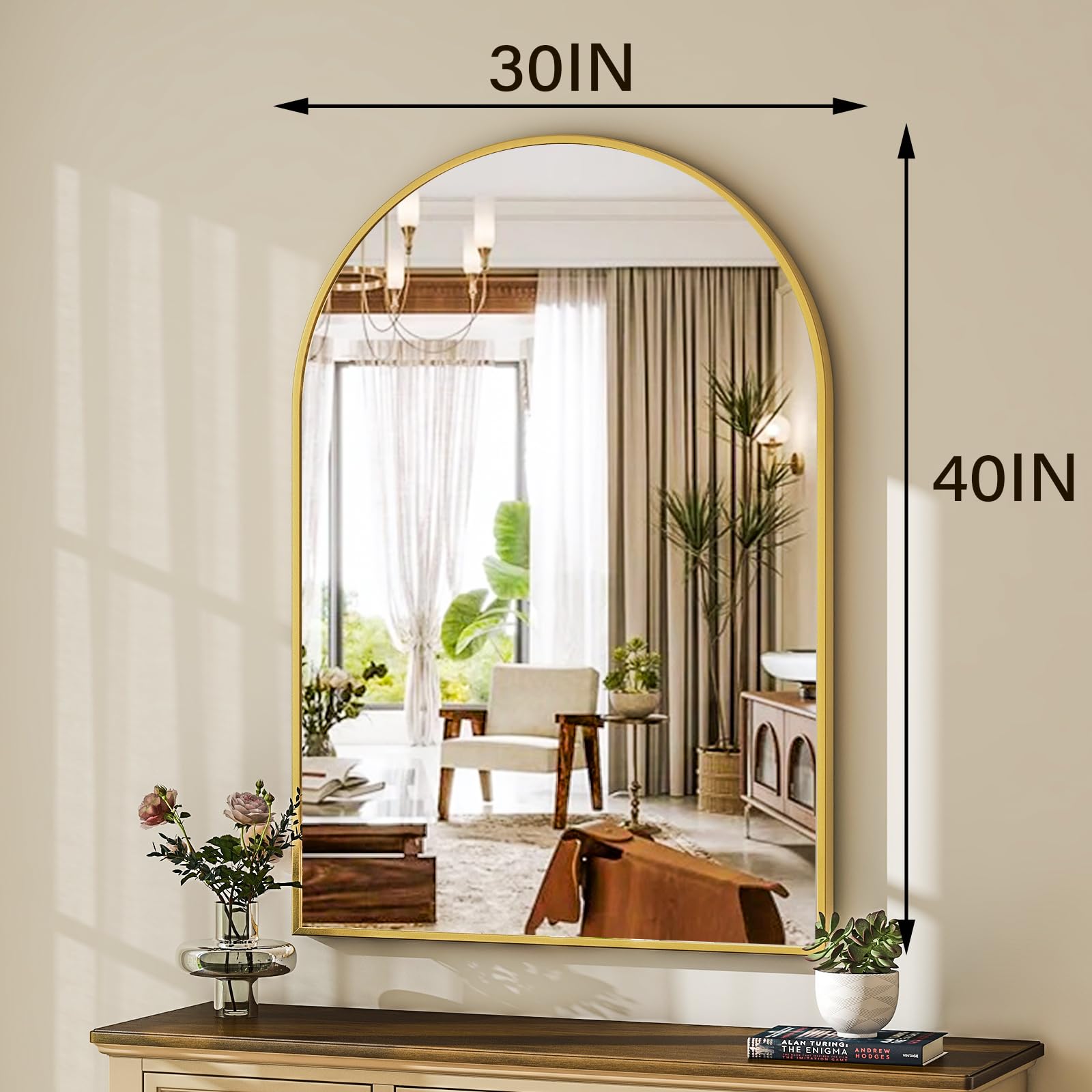 HARRITPURE mirror next to vanity demonstrating size scale