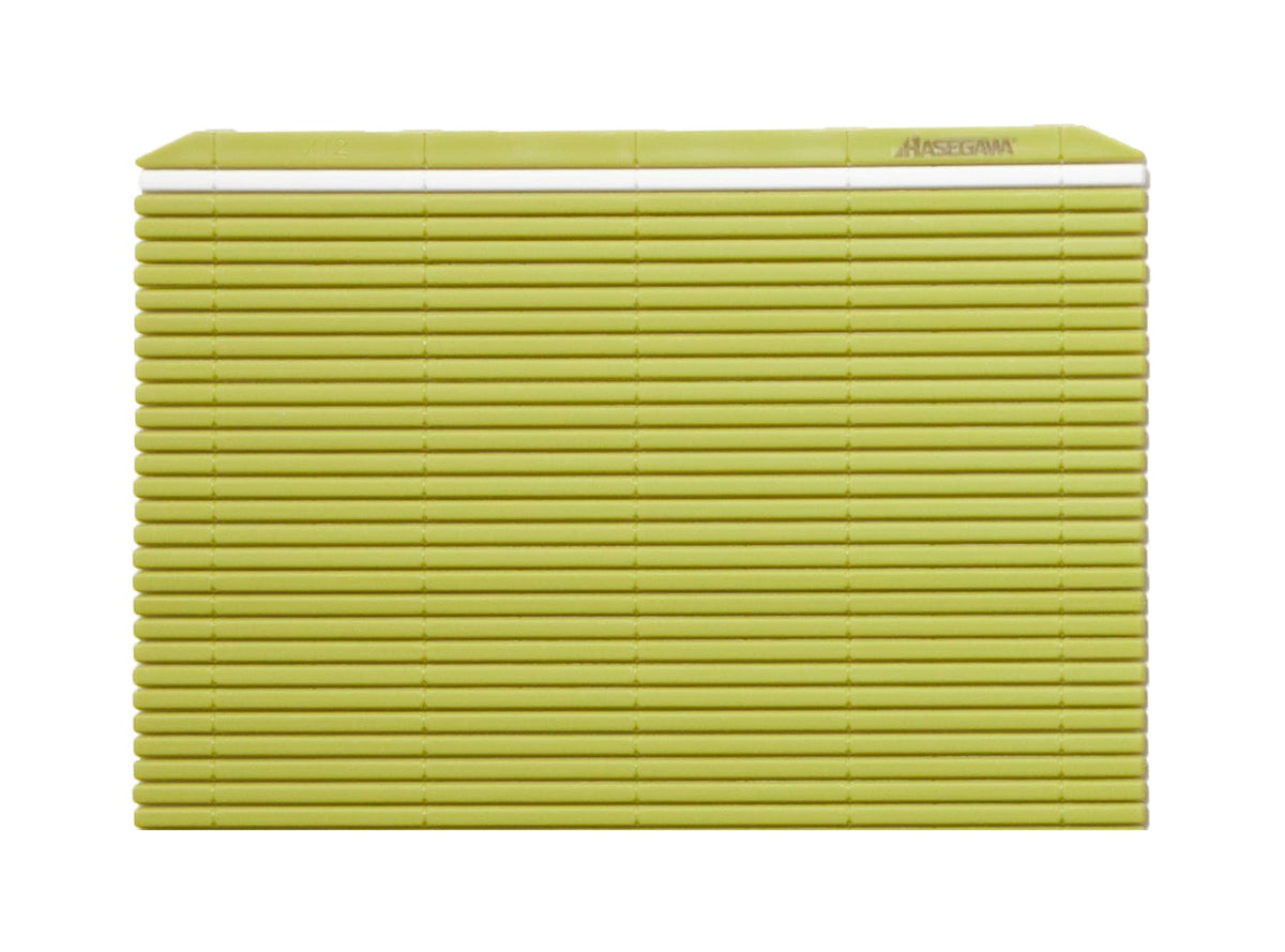 Hasegawa green makisu front view showing non-stick surface for tidy rolling
