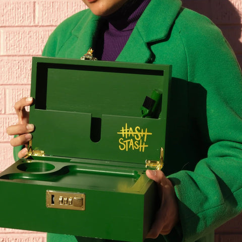 HASHSTASH lid interior with phone space illustrating discreet concealment