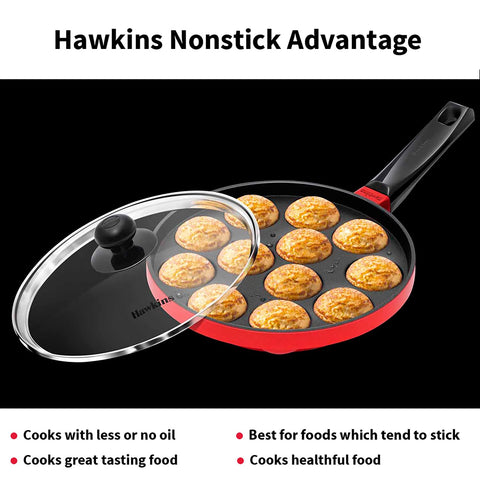 HAWKINS close-up of PFOA-free nonstick interior for effortless food release