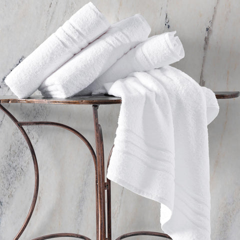 Hawmam Linen close-up of terry loops showing soft texture and strong absorbency