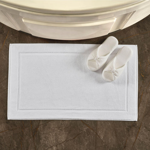 Hawmam Linen neatly folded pair demonstrating compact storage and rotation option