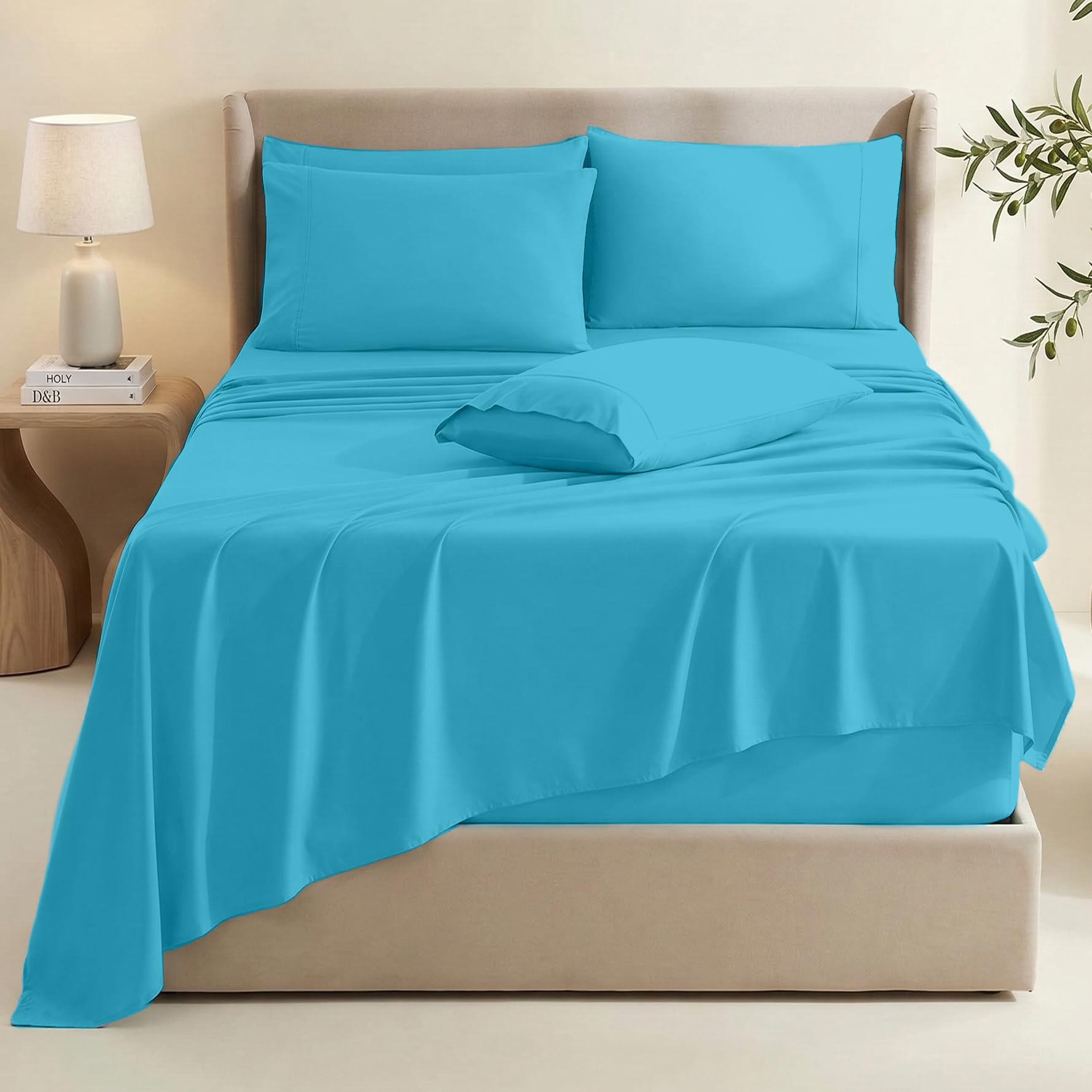 Hearth & Harbor fitted sheet close-up showing texture and deep pocket for secure fit