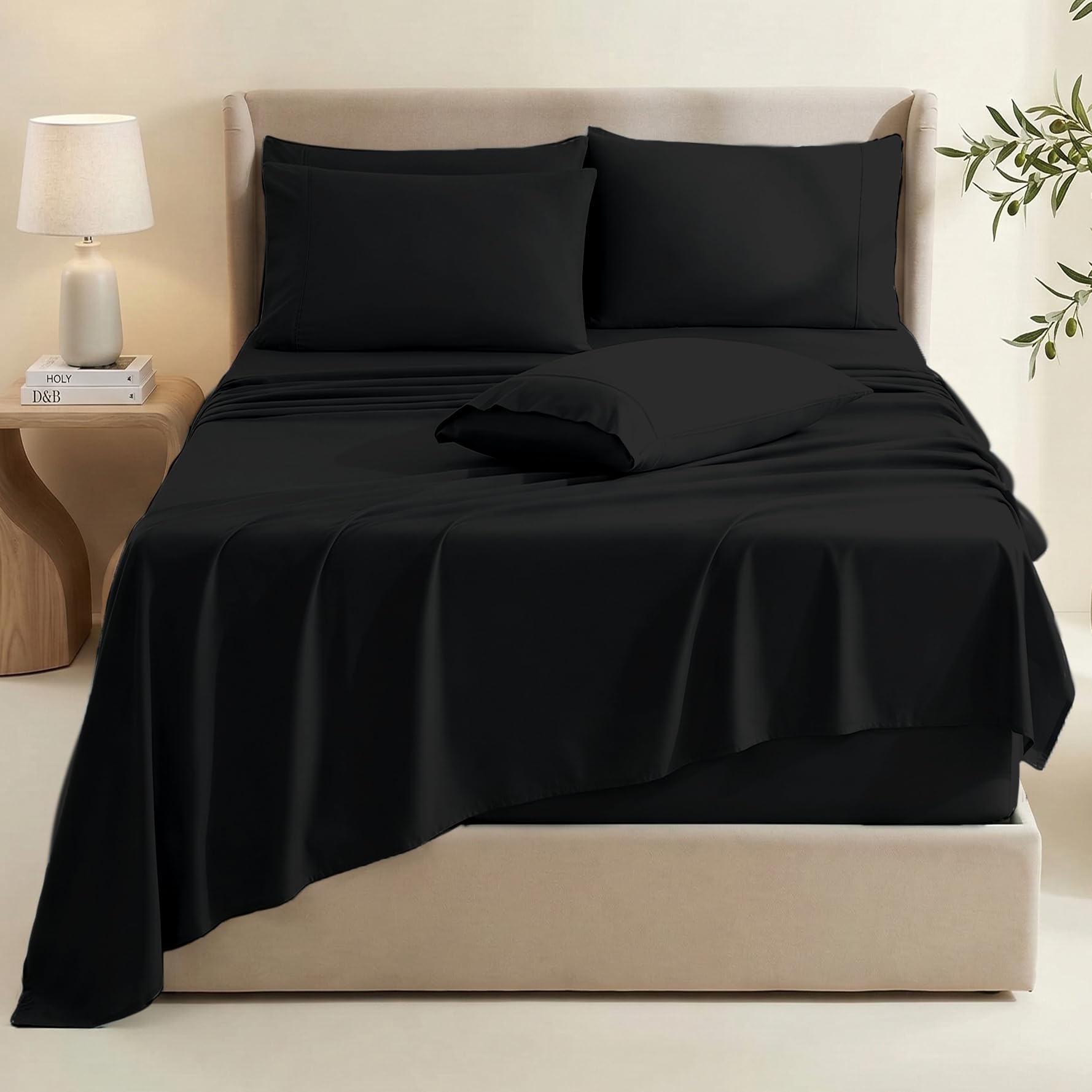 Hearth & Harbor fitted sheet deep pocket close-up showing secure fit for thick mattresses