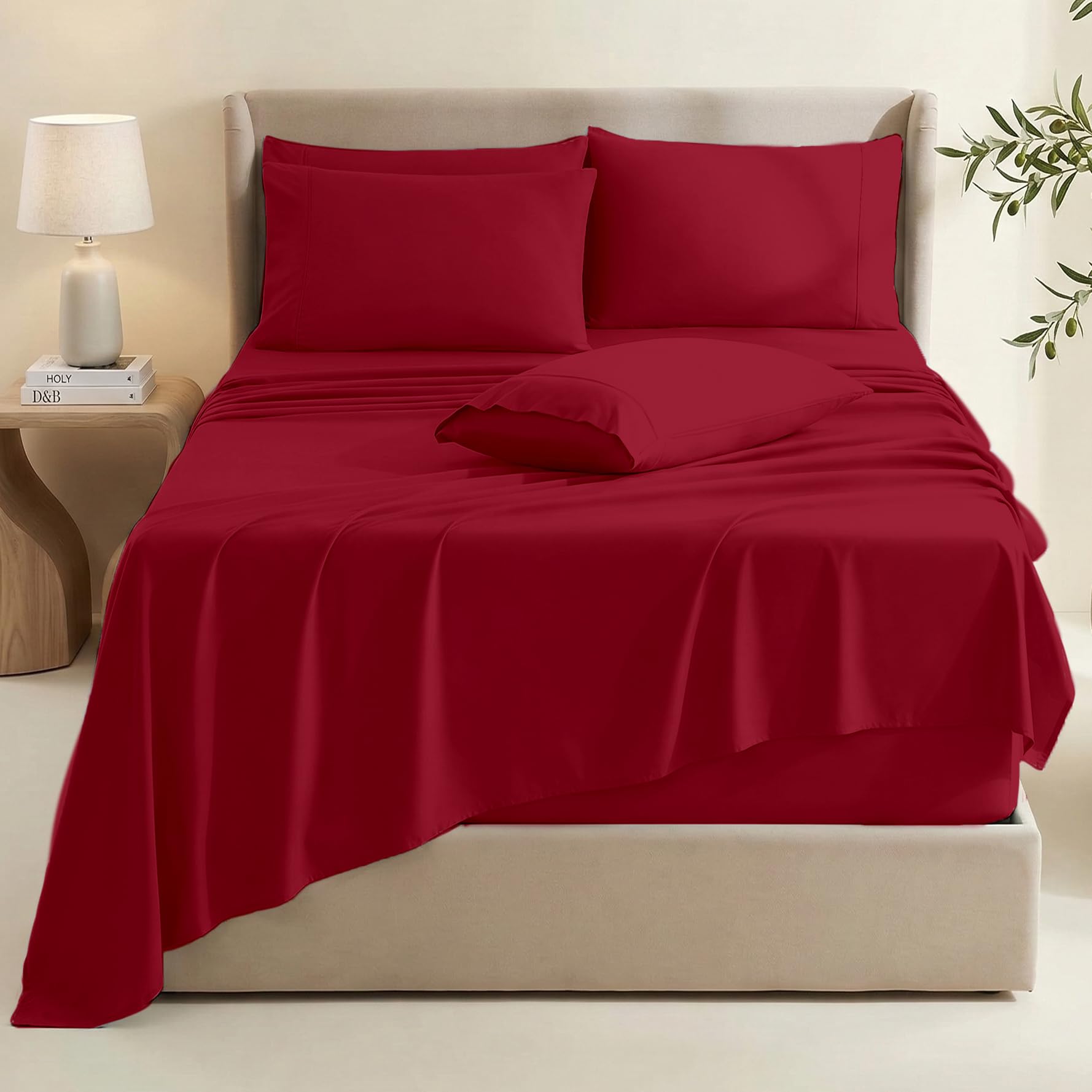 Hearth & Harbor fitted sheet deep pocket close-up showing secure fit