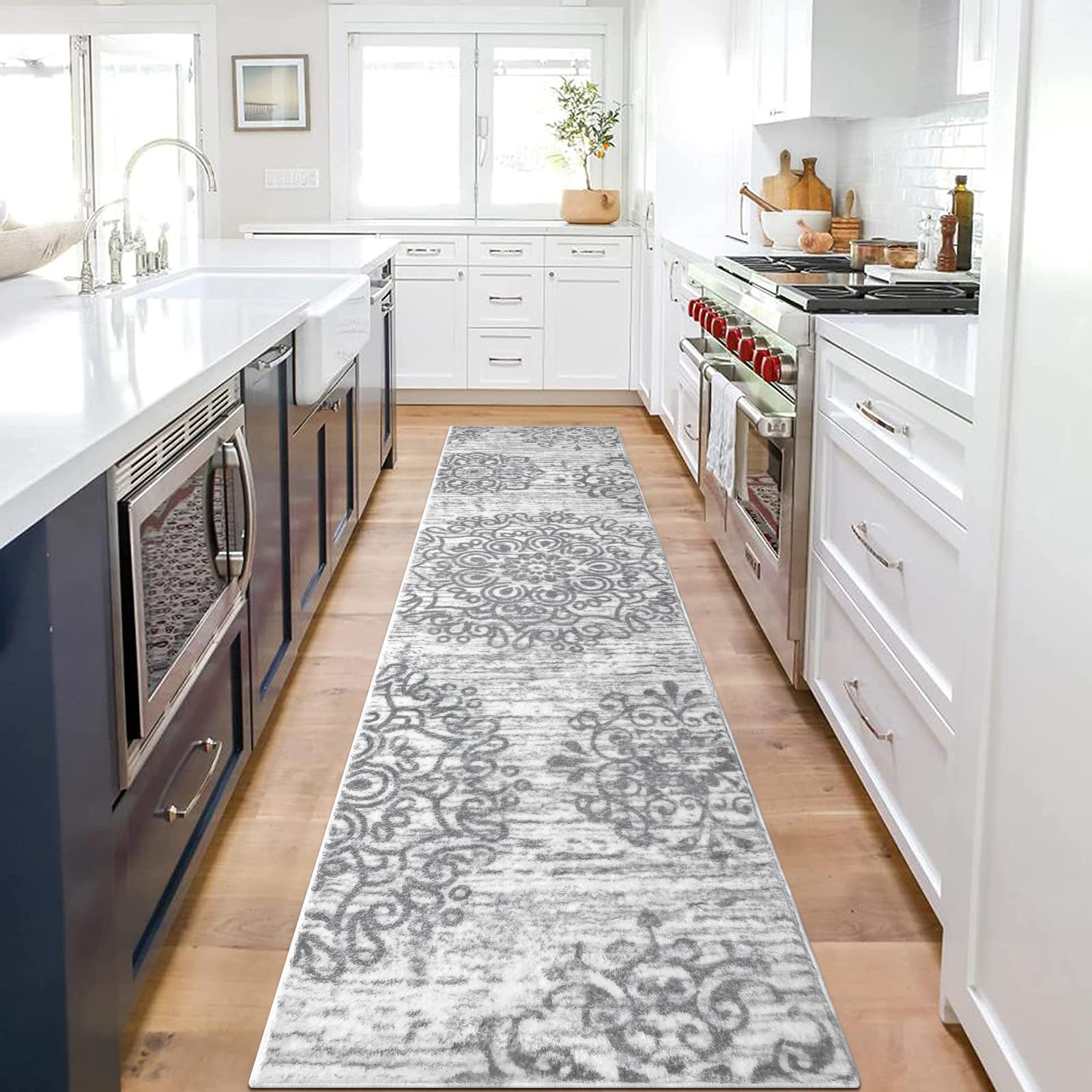 HEBE RUGS folded runner ready for machine wash and easy care