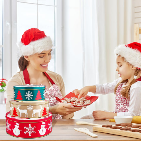 Hemoton tin filled with cookies illustrating generous capacity and gift-ready look