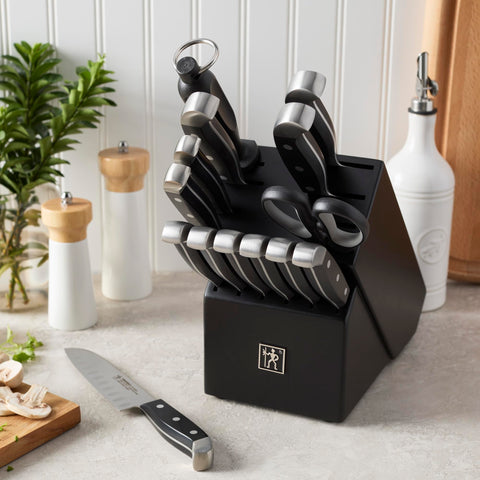 HENCKELS knives cutting vegetables on a chopping board to speed up meal prep