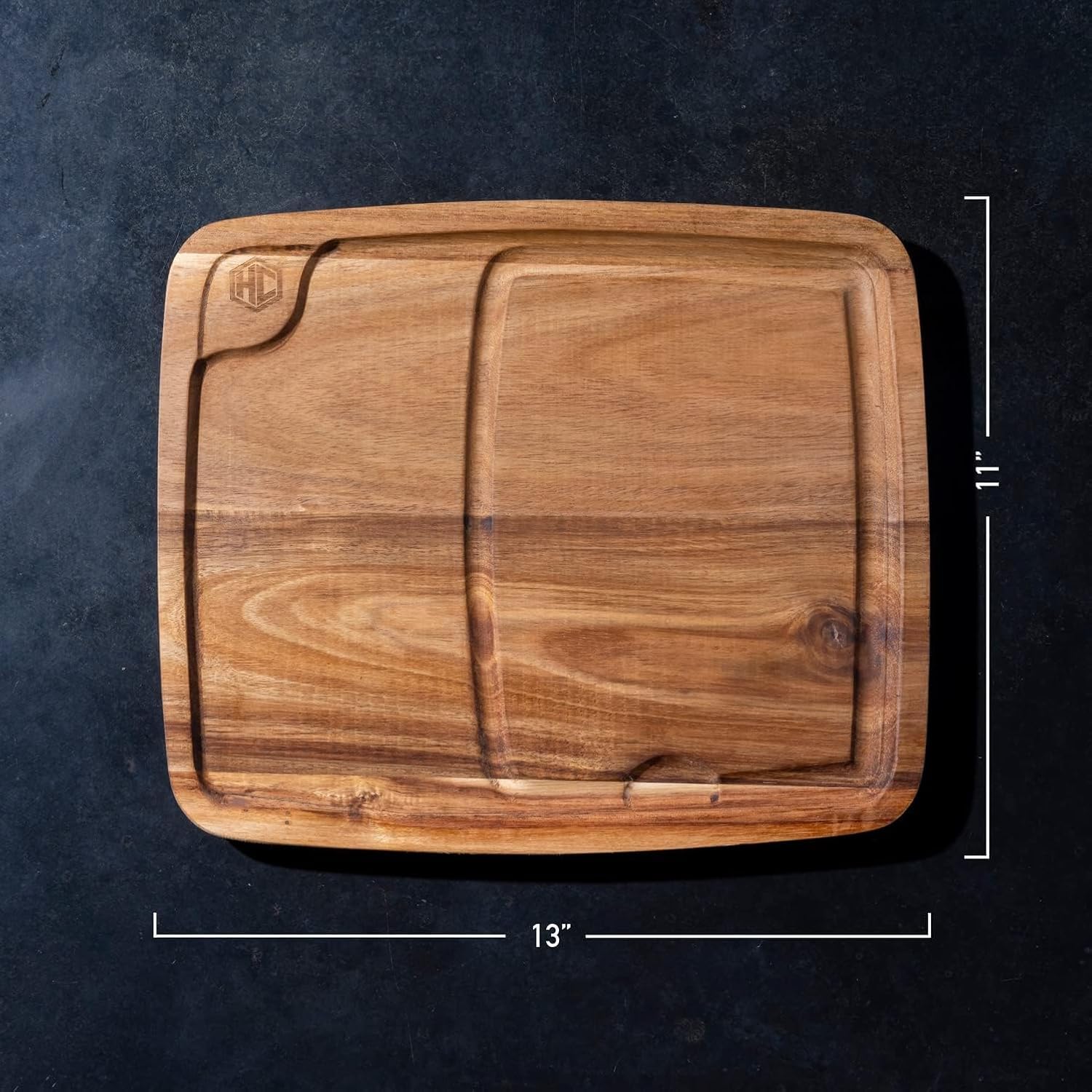 HexClad detail of carved groove and sauce reservoir preserving steak sear