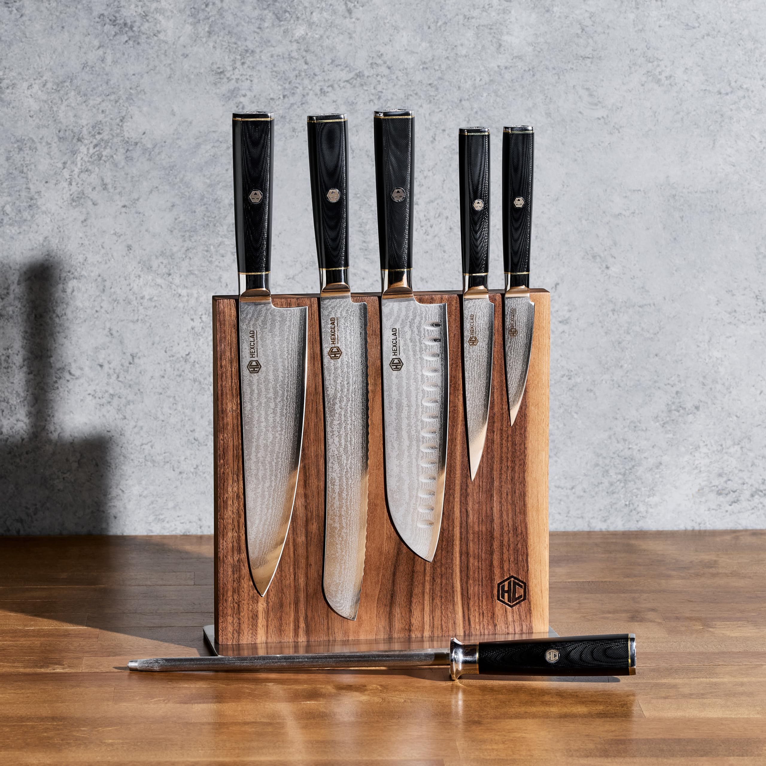 HexClad magnetic block holding knives in use for easy access benefit