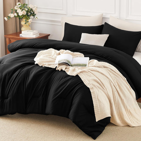 HIMEET comforter vacuum-sealed packaging indicating protected shipment and space-saving delivery
