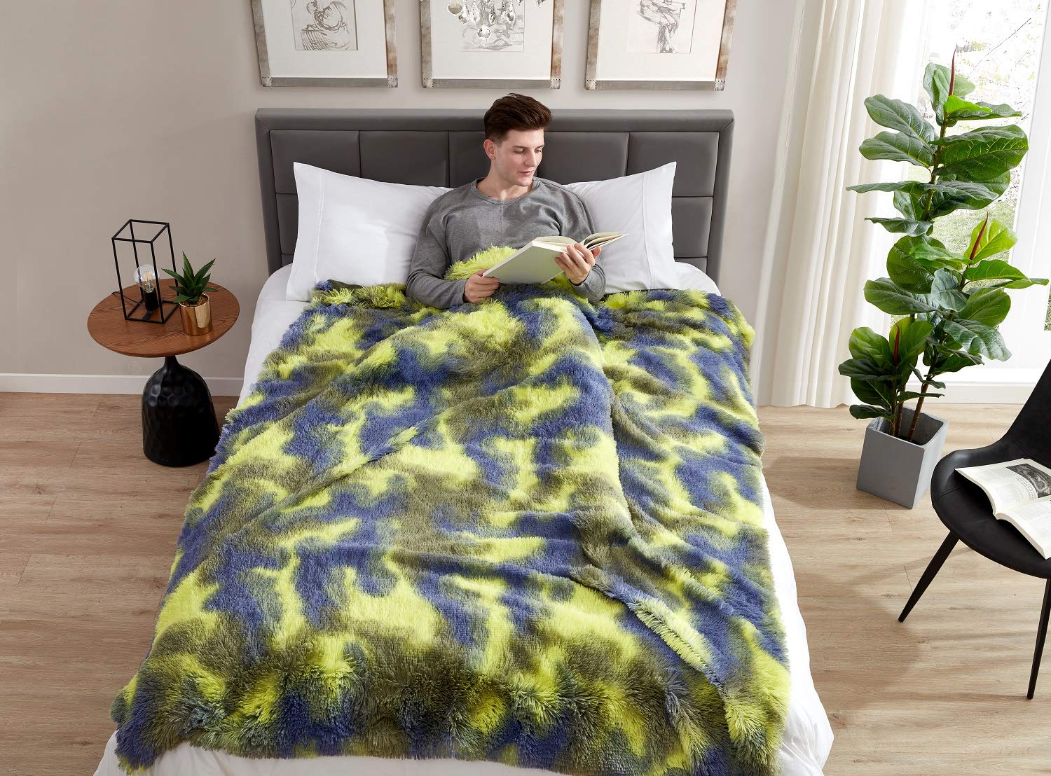 Hobed Life blanket folded compact for travel and easy packing
