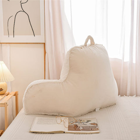 Holawakaka side profile showing arm rests that cradle arms and reduce strain