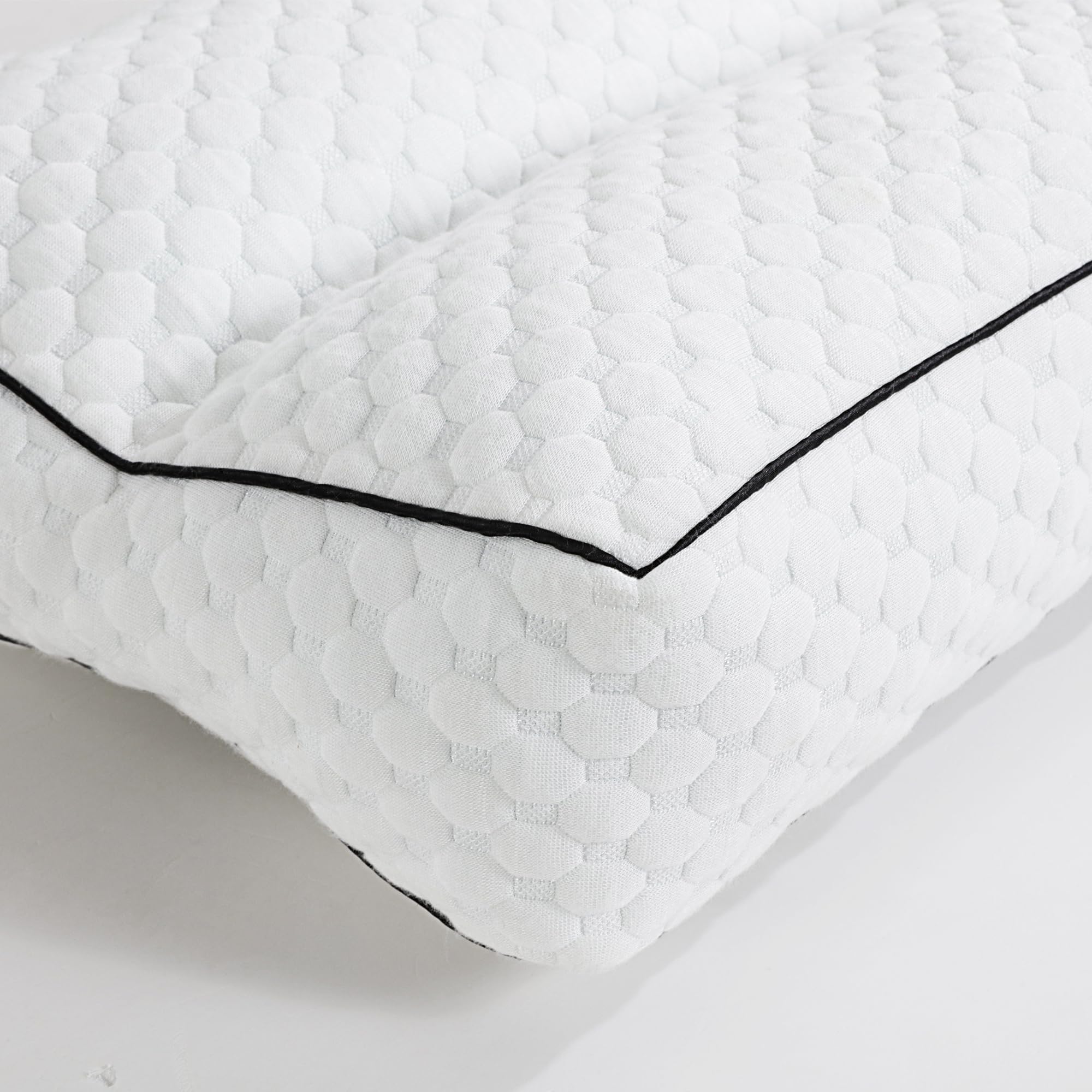 HOMBYS used by pregnant woman side-lying offering gentle hip support