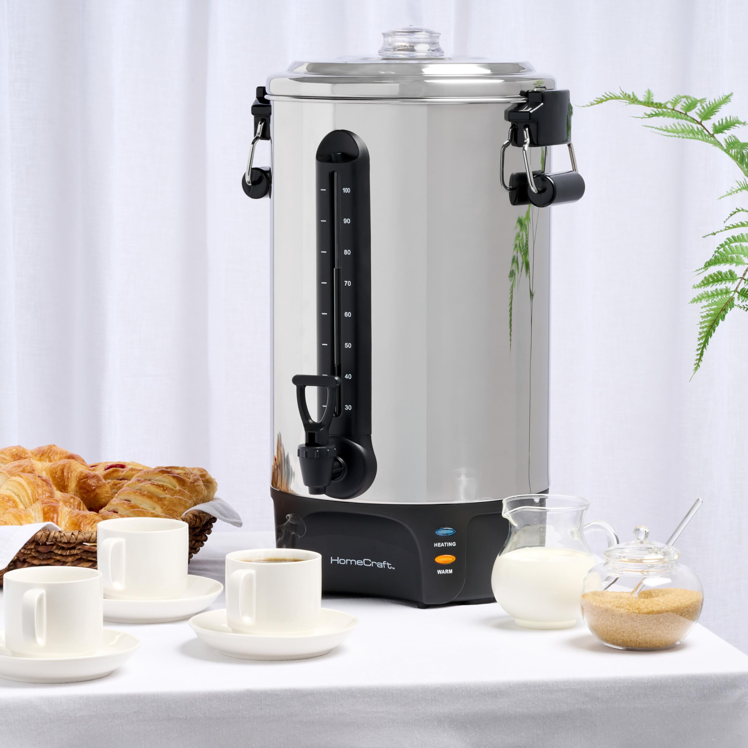 Homecraft control indicator lit showing keep-warm function maintaining serving temperature