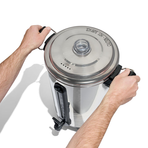 Homecraft lid and ergonomic handle detail for safe lifting and secure access